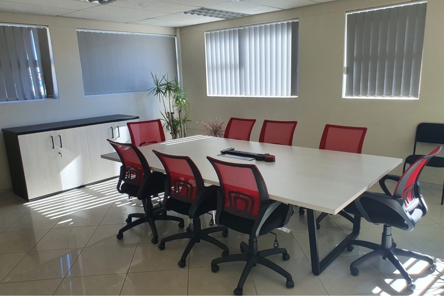 To Let commercial Property for Rent in Newton Park Eastern Cape